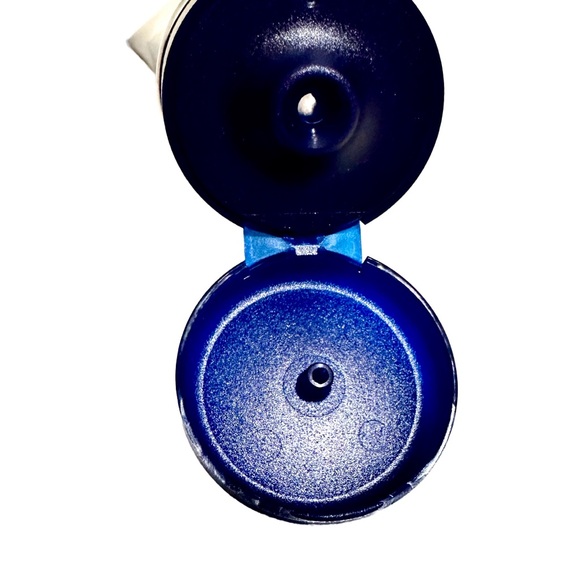 New CUROLOGY The Cleanser Facial cleanser. All skin types. SEALED. Derm Created - Picture 2 of 3